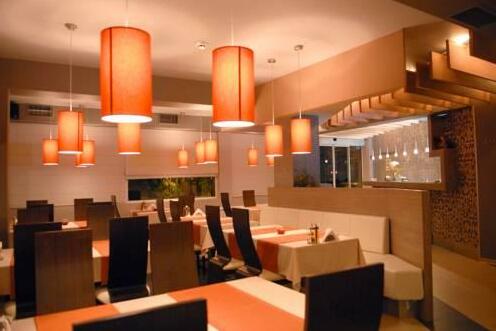 Hotel Avis - Photo3