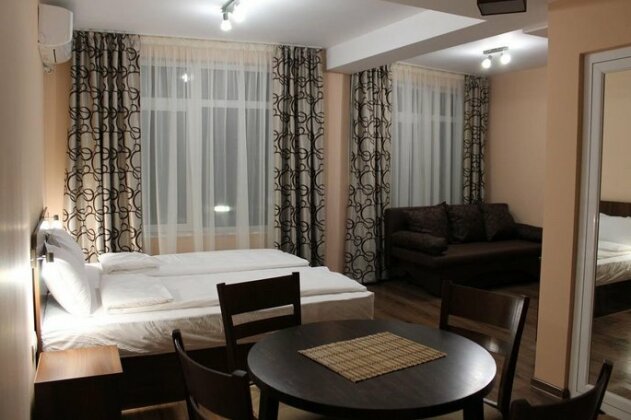 Center Guest House - Photo4