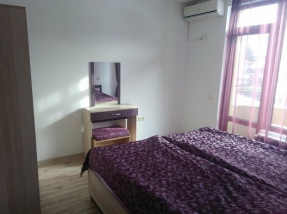 Guest House Relaxa - Photo2