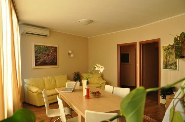 Rado Apartments - Photo4