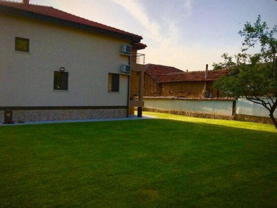Sirakovata Kushta - Photo5