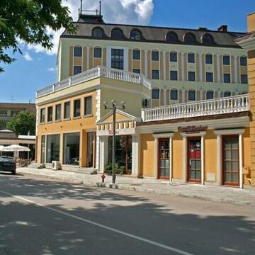 Danube Hotel