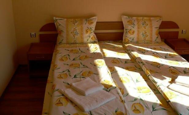 Velena Hotel - Photo4