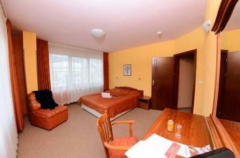 Hotel Kiparis Alfa - Photo5