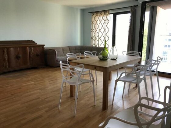 3 Bdr Luxury Apartment For 8 People - Photo2