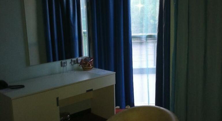 Art 'Otel - Photo3