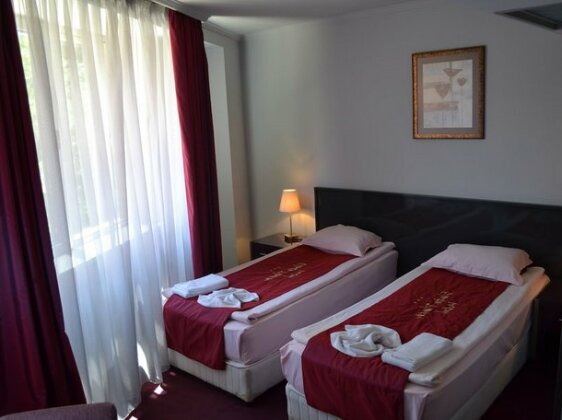Elate Plaza Hotel - Photo5