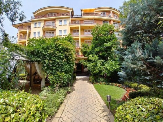 IPM Apartment Sofia - Photo2