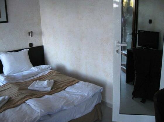 Kamelot Hotel - Photo5