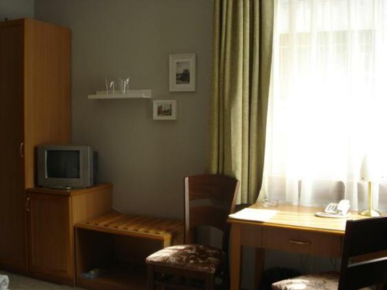 Kapri Hotel Sofia - Photo4