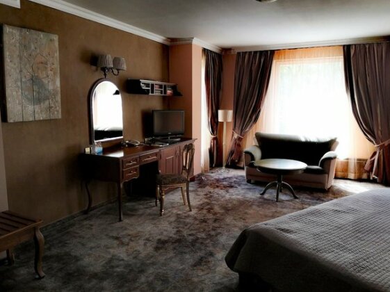 Meg-Lozenetz Hotel - Photo2