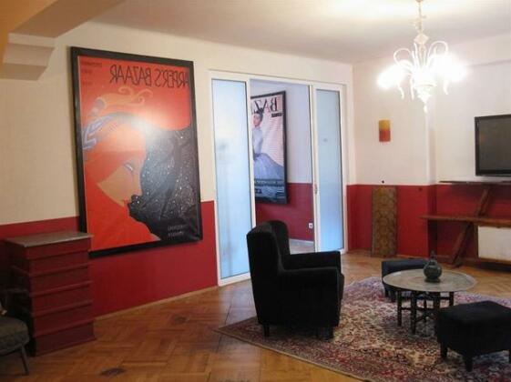 Red Bed & Breakfast - Photo5