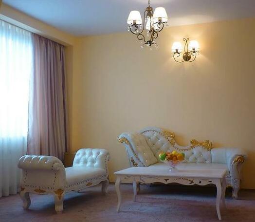 Rodina Hotel - Photo4