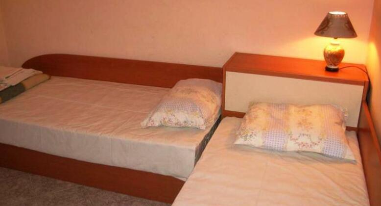 Sofia Downtown Ivaylo Apartment - Photo4