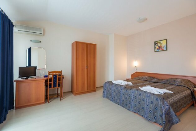 Amon Ra Family Hotel - Photo2
