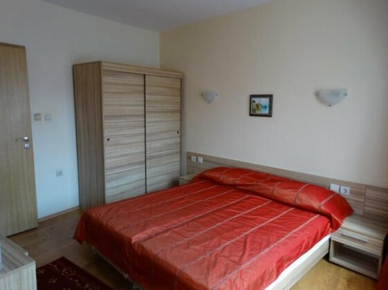 Guest House Red - Photo2