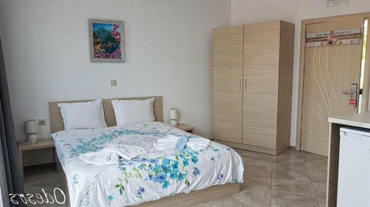 Guesthouse Odesos - Photo4