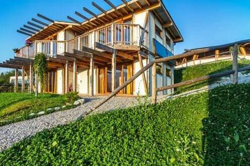 Debeli Dab Eco Village - Photo2