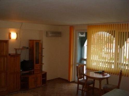 Bravo Apartments - Photo4