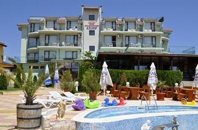 Hotel Yalta - Photo2