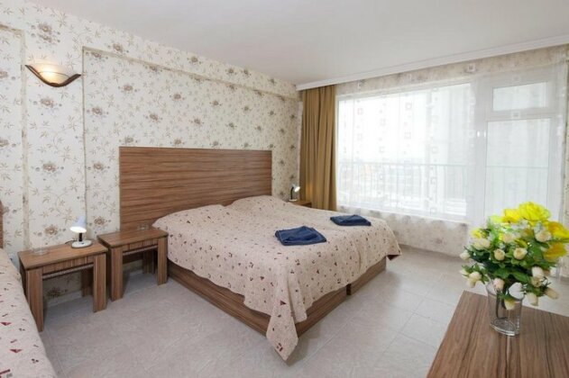 Hotel Yantra - Photo3
