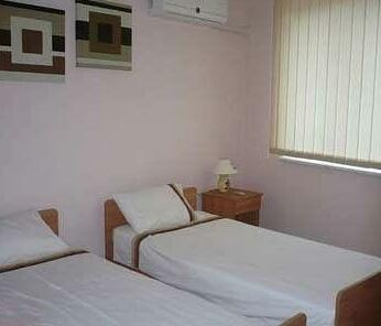 Nessebar Fort Apartments - Photo3