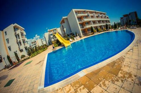 Nessebar Fort Club Apartments - Photo2
