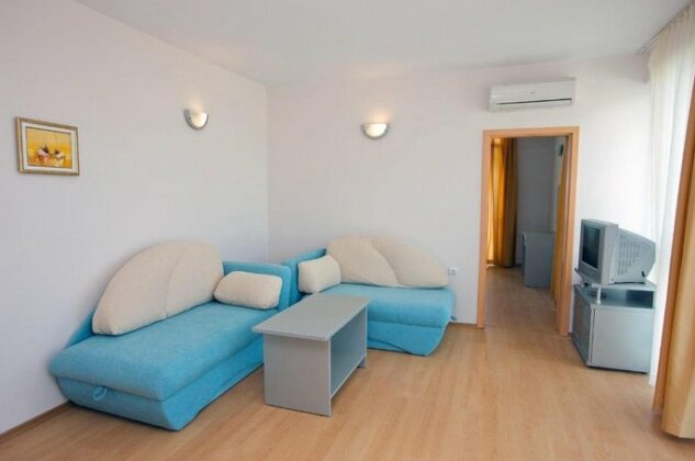 Nushev Hotel - Photo5