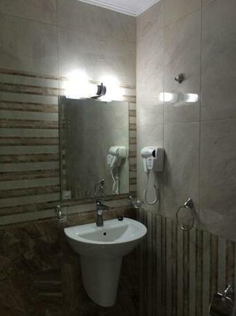 TM Deluxe Hotel - Photo2