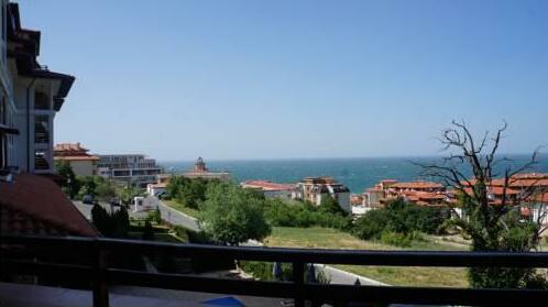 Dom-El Real Apartments in Etara 3 Complex - Photo4