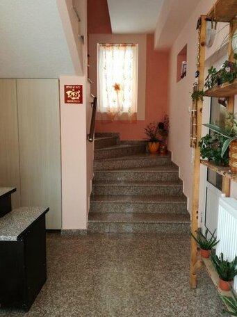 Guest House Izgrev - Photo4