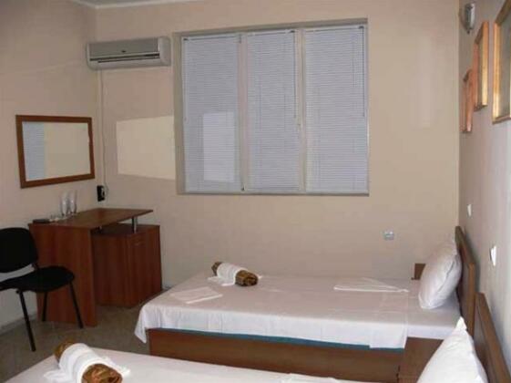 Versai Hotel - Photo3