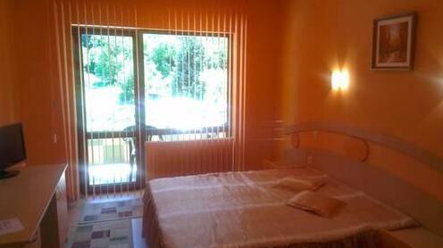 Family Hotel Enica - Photo5
