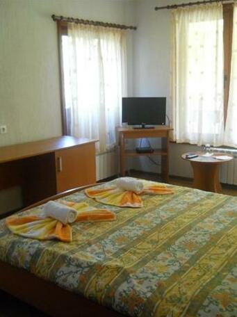 Guest House Shareniya Most - Photo5