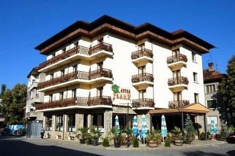 Hotel Hilez - Photo2