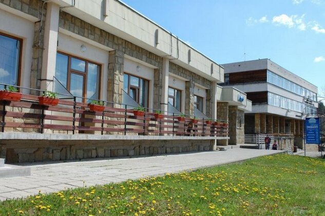 Hotel Plavis - Photo2