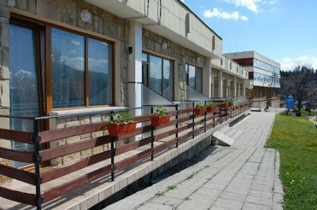 Hotel Plavis - Photo3