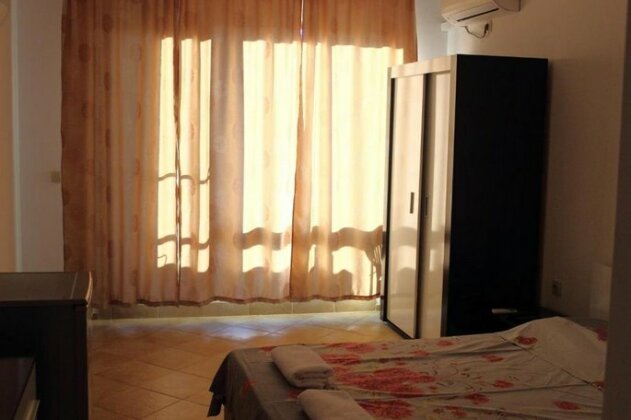 Tangra Guest House - Photo3