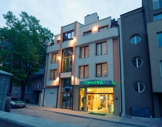 Dionis Hotel Varna - Photo2