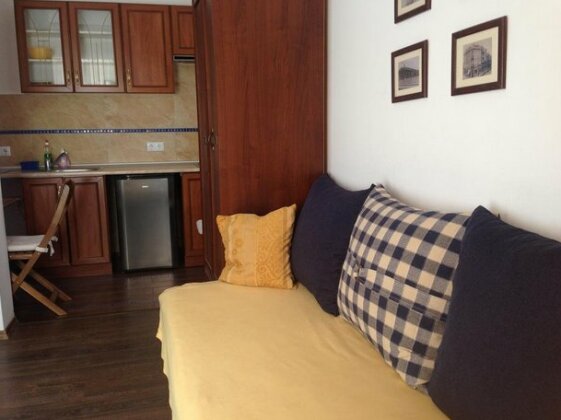 Guest Rooms Boutique Varna - Photo3