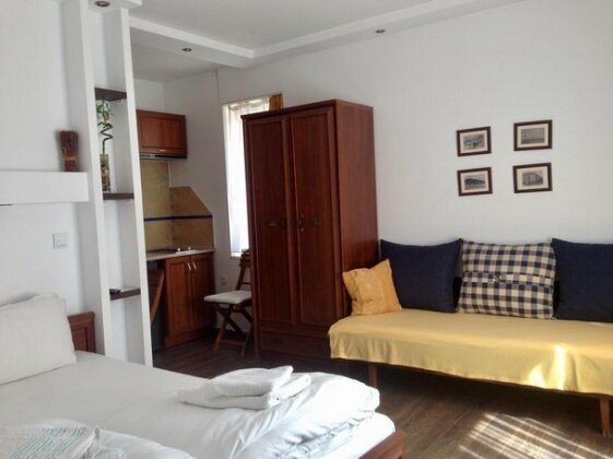 Guest Rooms Boutique Varna - Photo5
