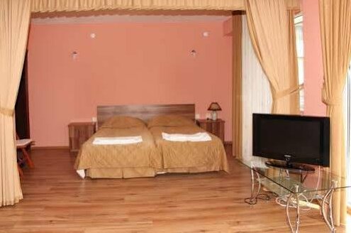 Guest House B&B - Photo2