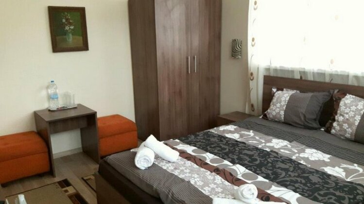 Guest House Radoychevi - Photo4