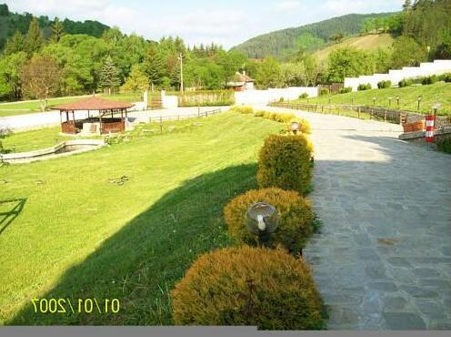 Tihov Dol Complex - Photo3