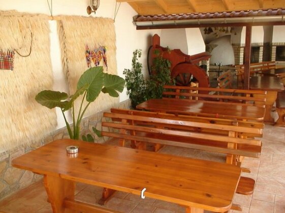 Yagodina Family Hotel - Photo2