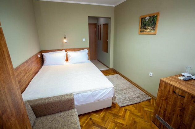 Panorama Top Floor Rooms in Hotel Tundzha - Photo5