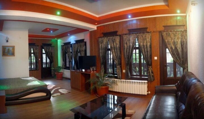 Five Stars Spa Hotel - Photo2