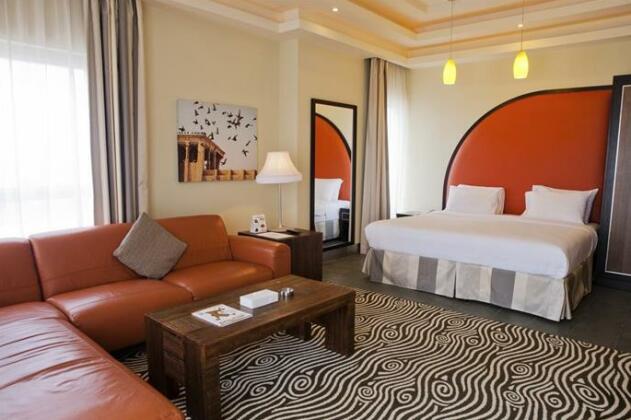 Al Raya Suites Hotel - Photo4