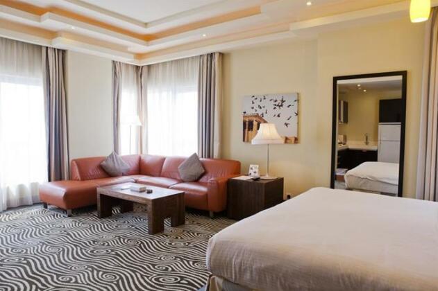 Al Raya Suites Hotel - Photo5