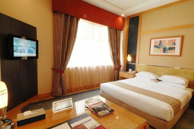 Grand Hotel Bahrain - Photo3